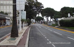 Empty streets in Cannes because of the G20 summit