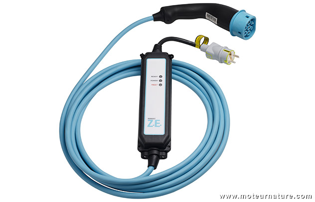 Flexi Charger cable from Renault